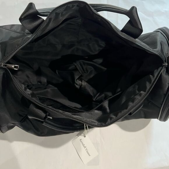 HOUSE ID Duffle Bag in Black - Picture 5 of 6